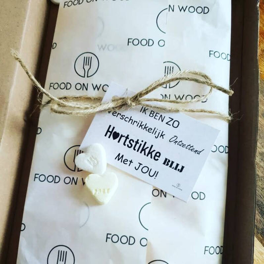 'Een beetje liefde' per post Pastel (brievenbus) — Afhalen