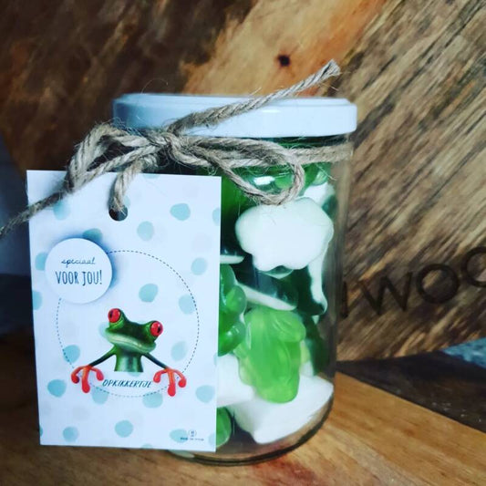 Opkikkertje in glazen pot — Afhalen